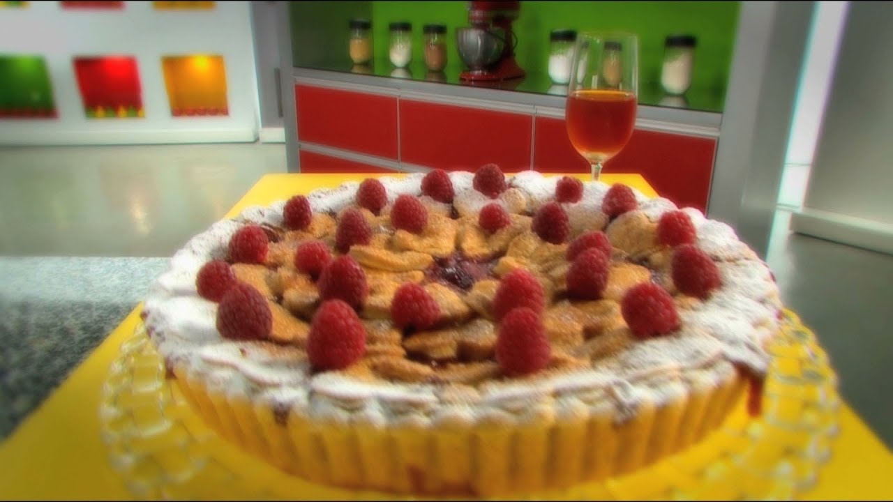 Tarta de pera y frambuesa