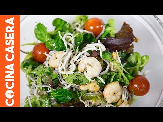 Receta de Ensalada de gulas y gambas