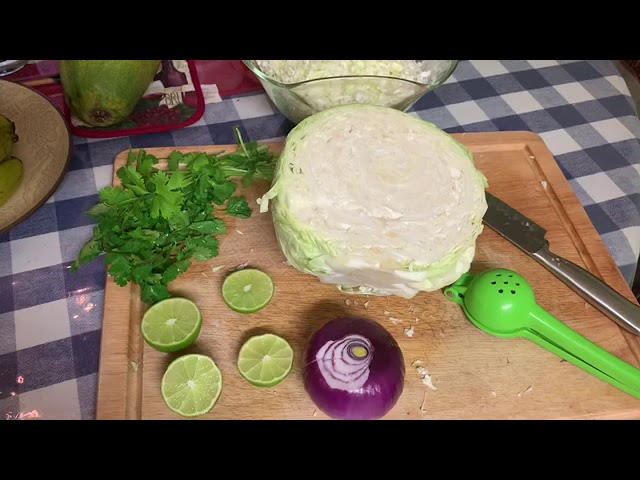 Col con limón y perejil