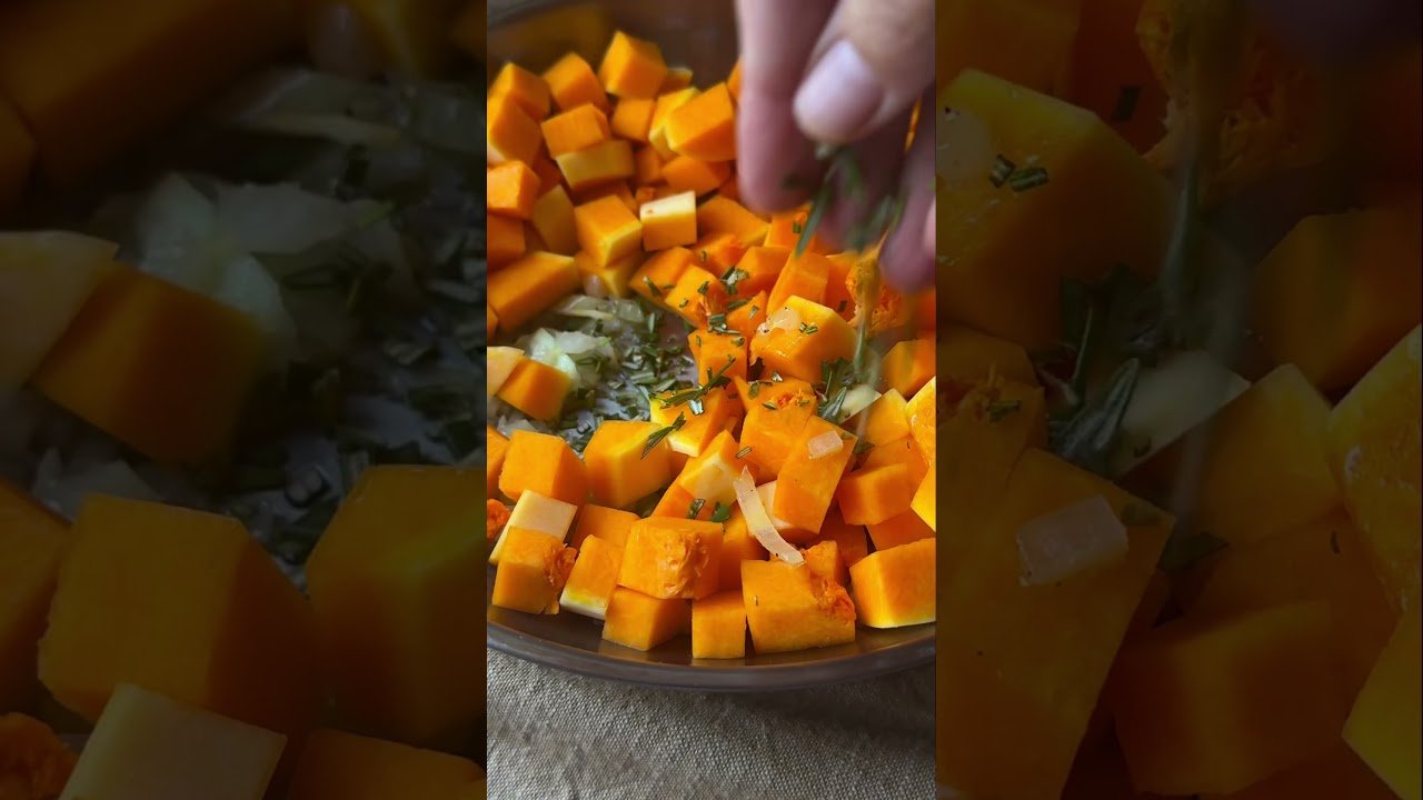 Crema de calabaza con salvia crocante