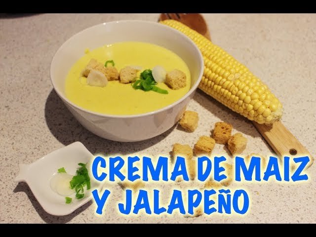 Crema de maíz con jalapeño y crema agria