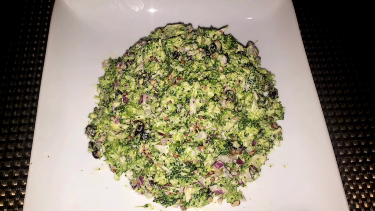 Ensalada de brócoli crudo