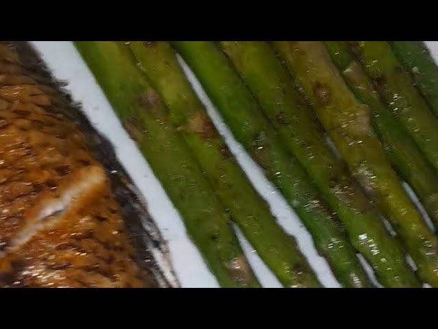 Espárragos con aceite de oliva