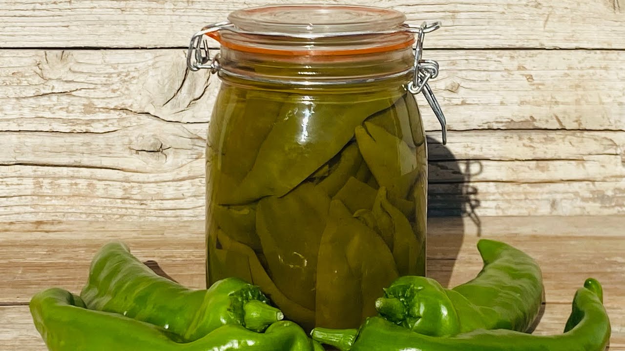Pimientos en vinagre y orégano