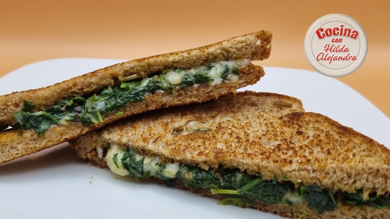 Sándwich de espinaca y queso vegetal