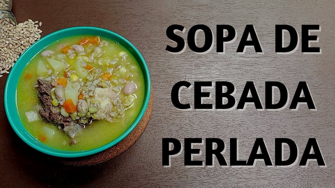 Sopa de verduras con cebada perlada y puerro