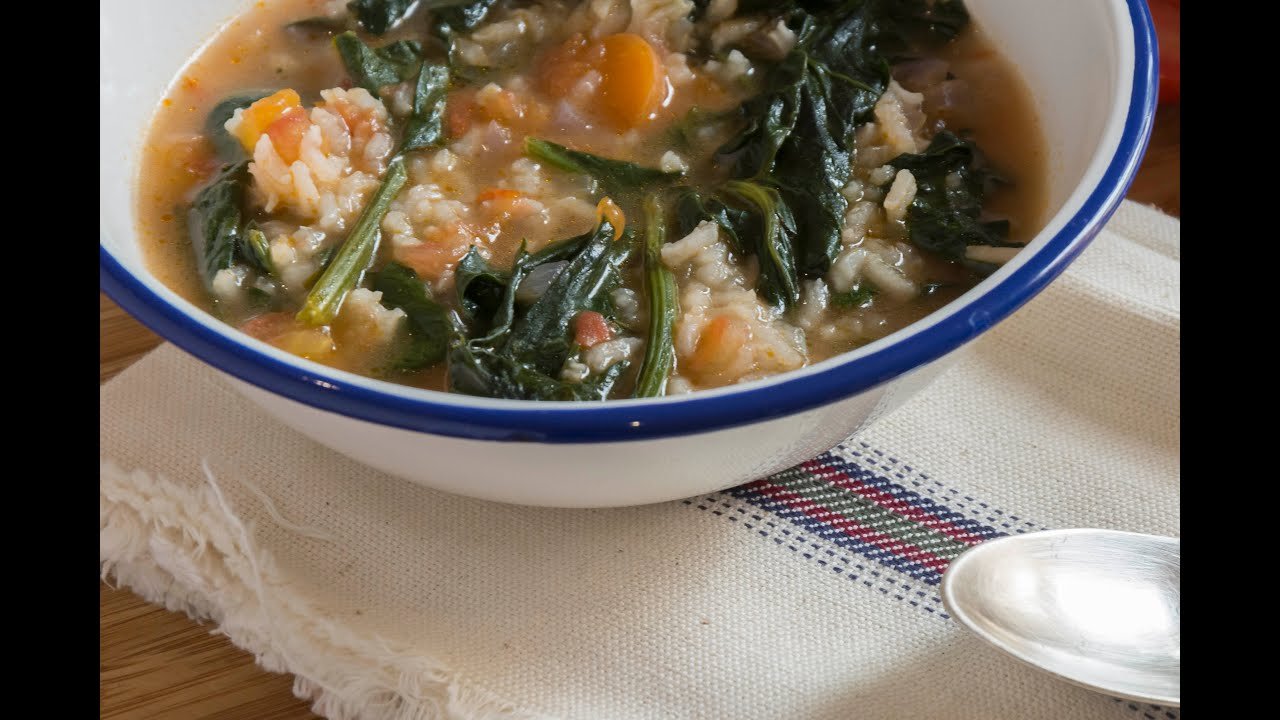 Sopa vegetal arroz espinaca