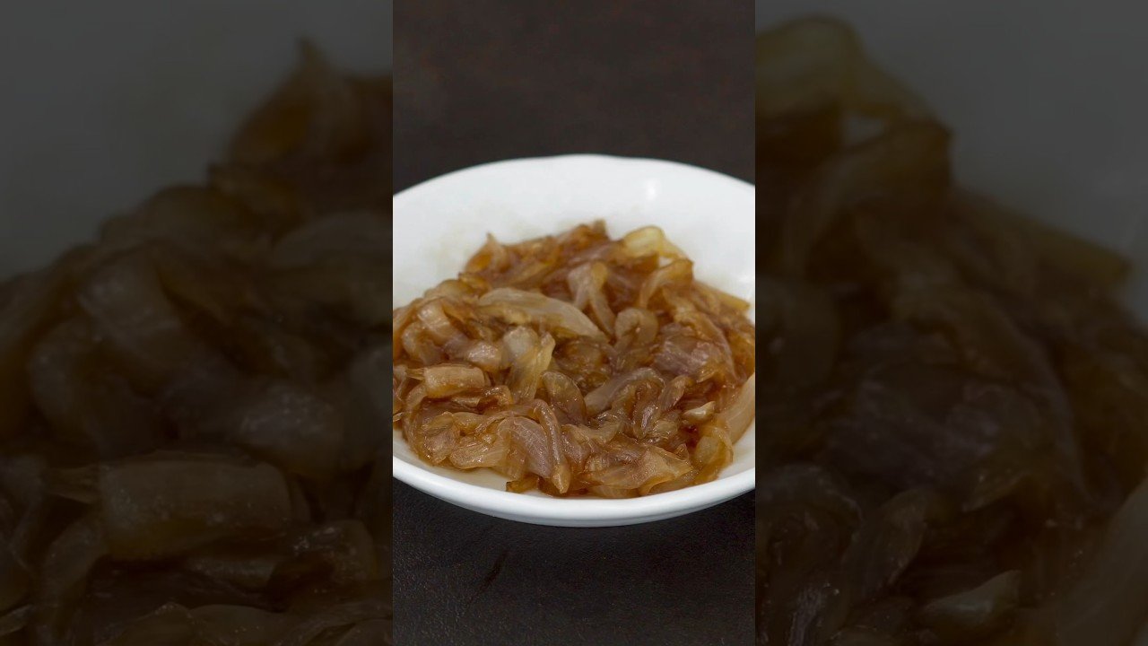 Timbal de cebolla caramelizada y tomillo