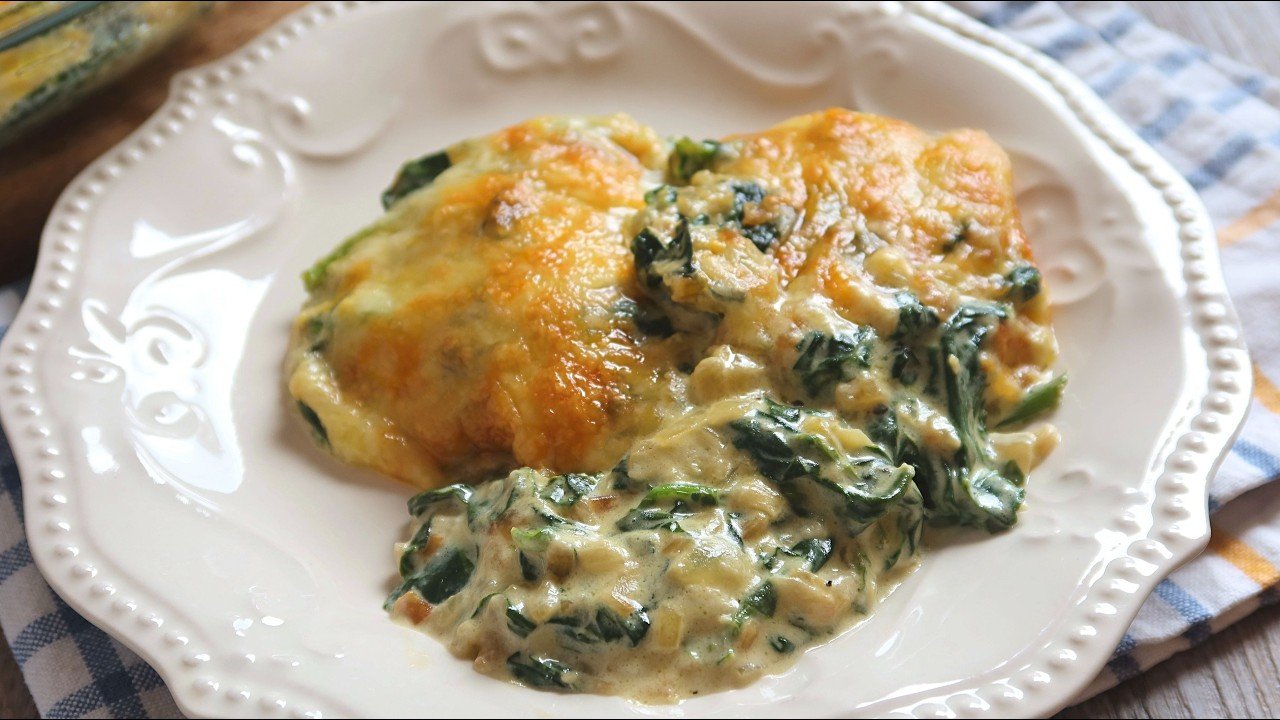 Crema de espinaca con queso y nuez moscada