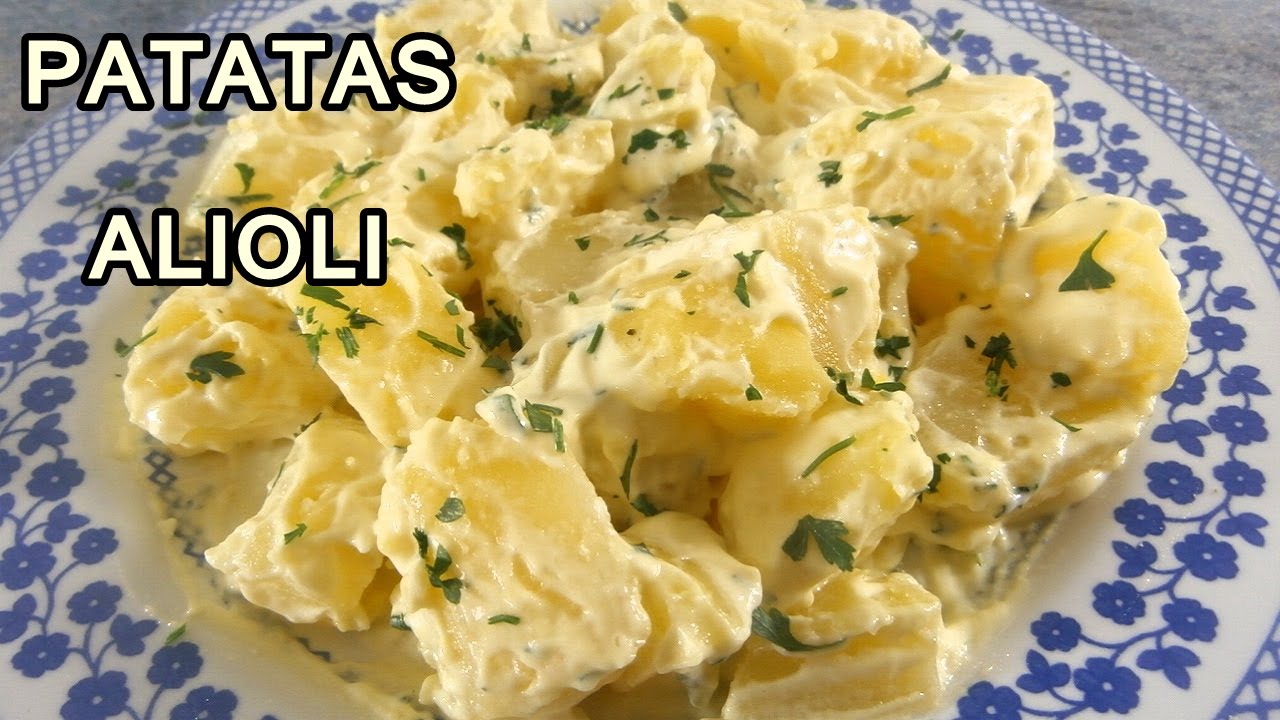 Crema de papa con ajo y perejil