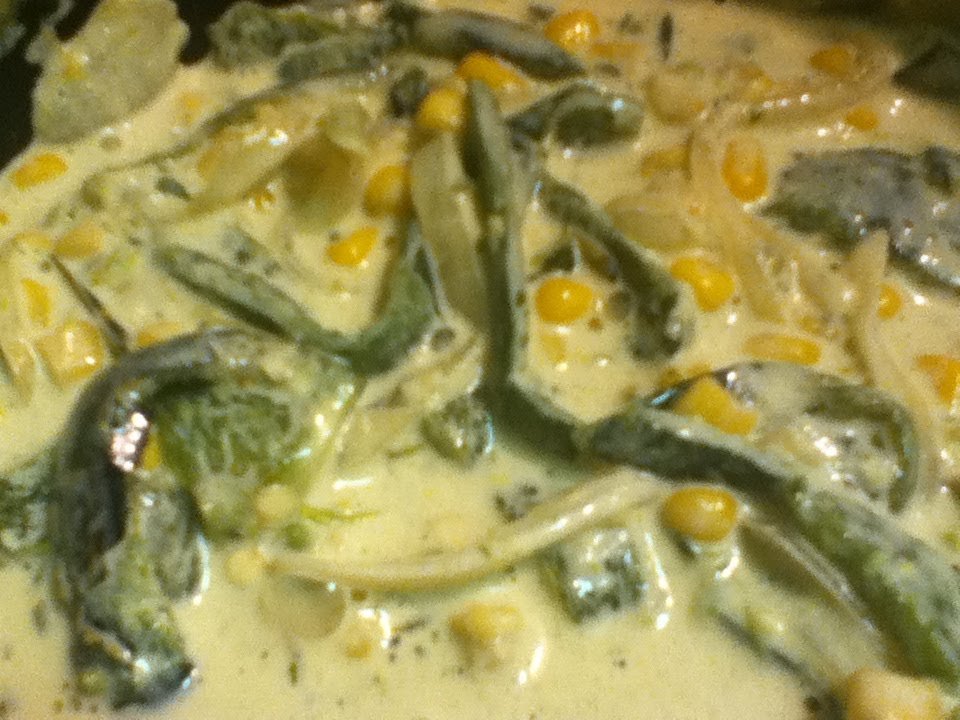 Salsa de chile poblano y elote