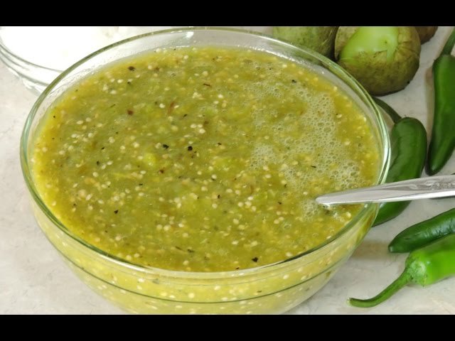 Salsa verde de tomatillo asado