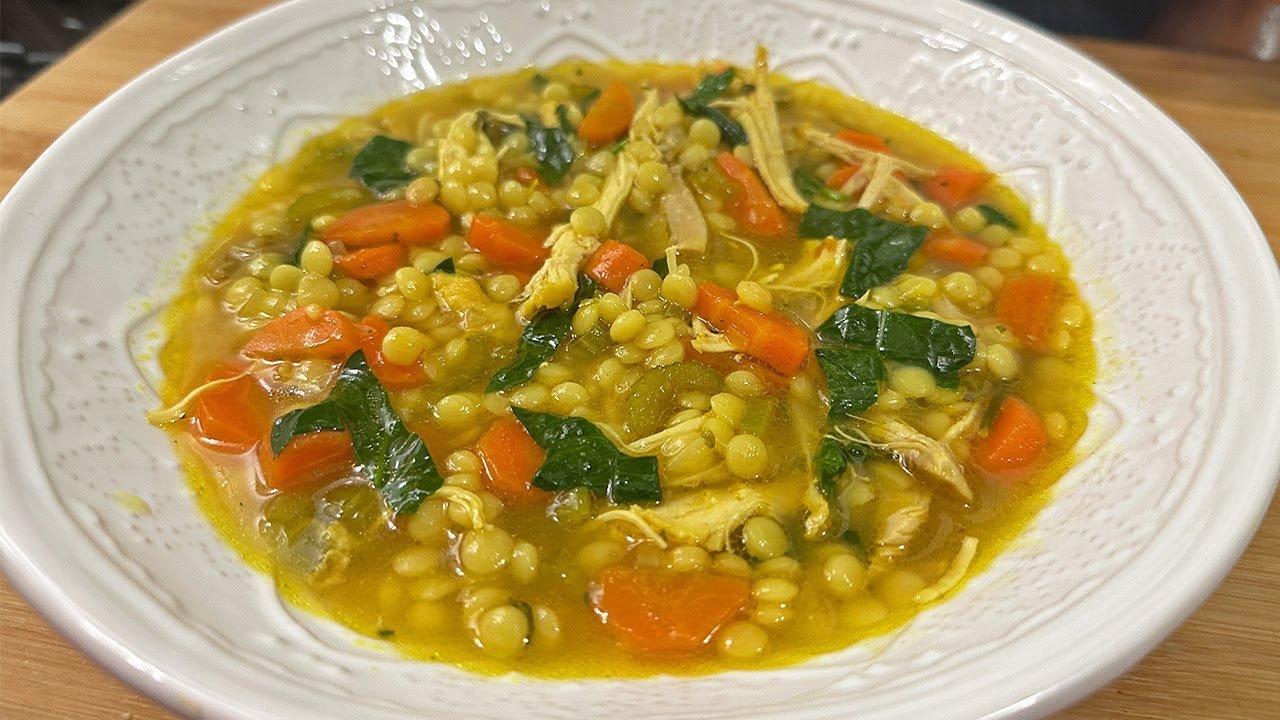 Sopa de verduras con couscous fino