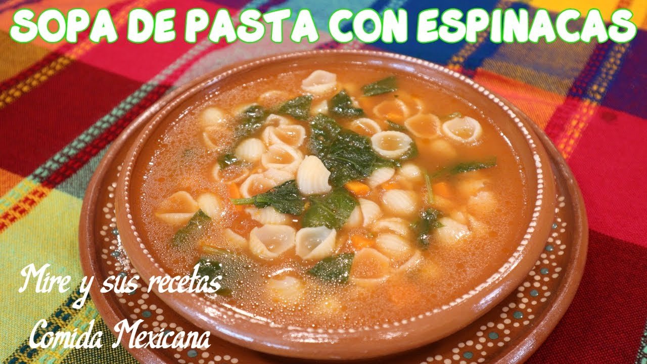 Sopa de verduras con tallarín fino y espinaca