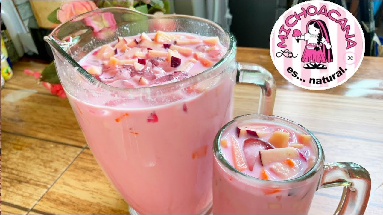 Agua de frutas estilo La Michoacana