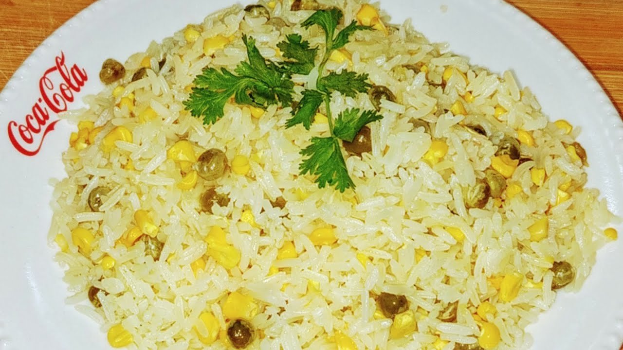 Arroz con maíz y guisantes