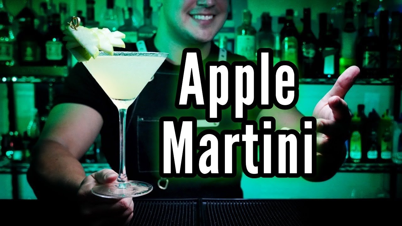 Cóctel de ron con manzana