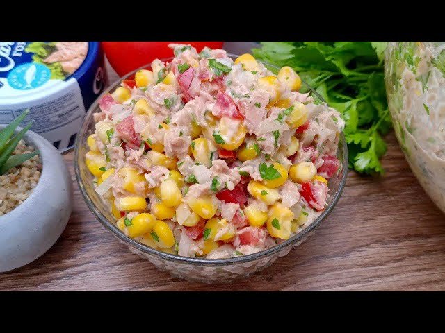 Ensalada de atún con maíz