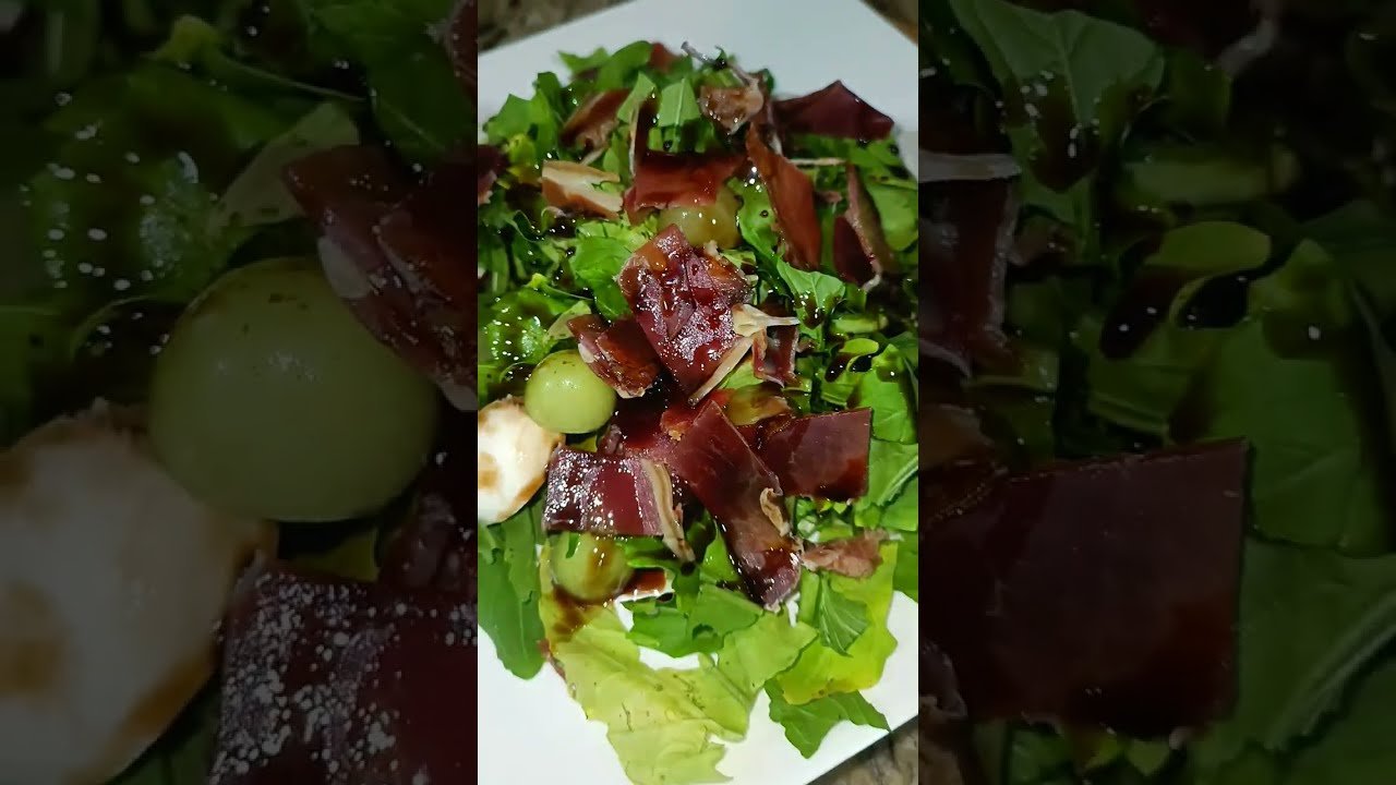 Ensalada de rúcula con jamón serrano