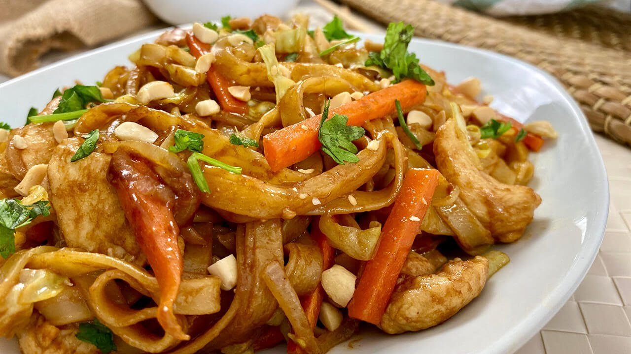 Fideos con salsa de cacahuete