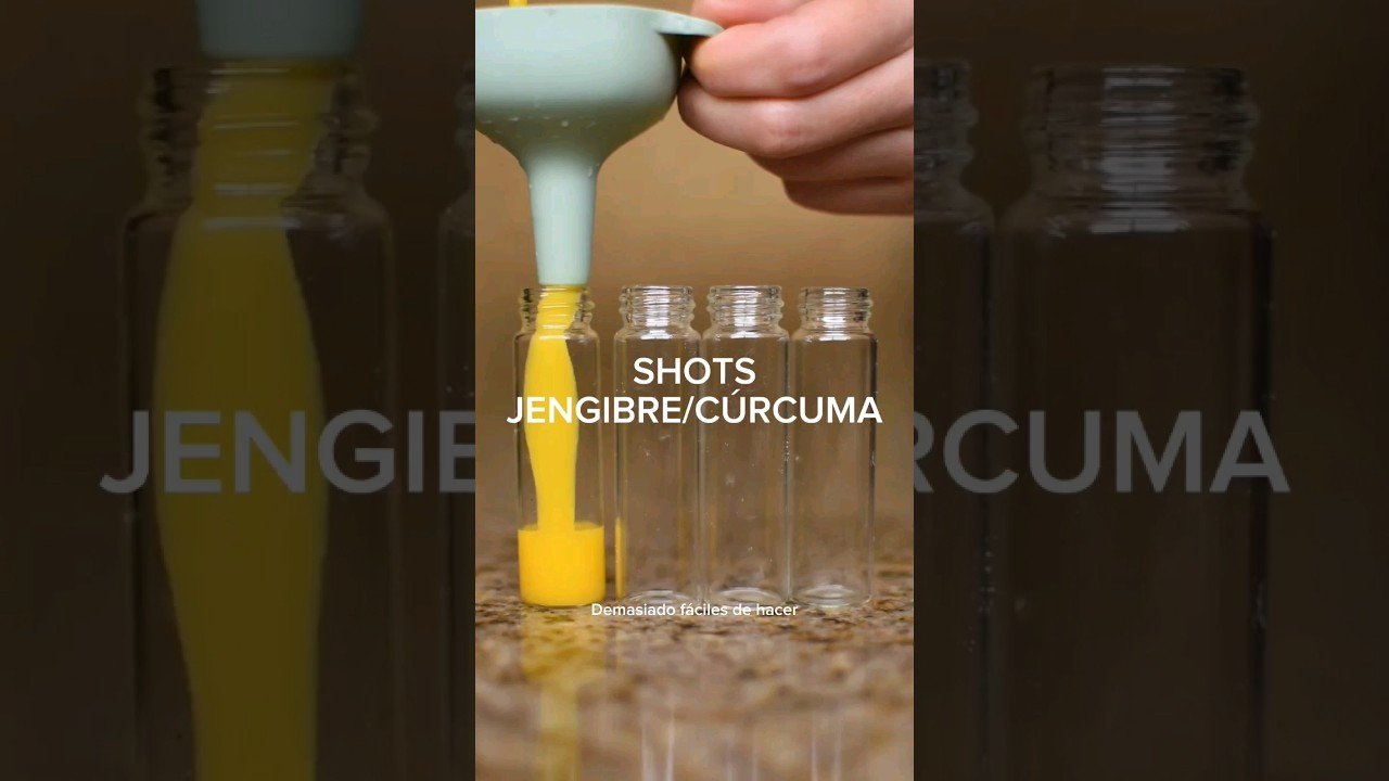 Jugo detox con naranja jengibre y caqui