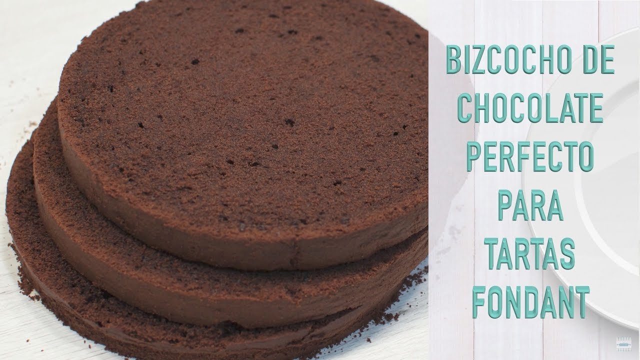 Receta de Bizcocho de chocolate jugoso para tarta fondant