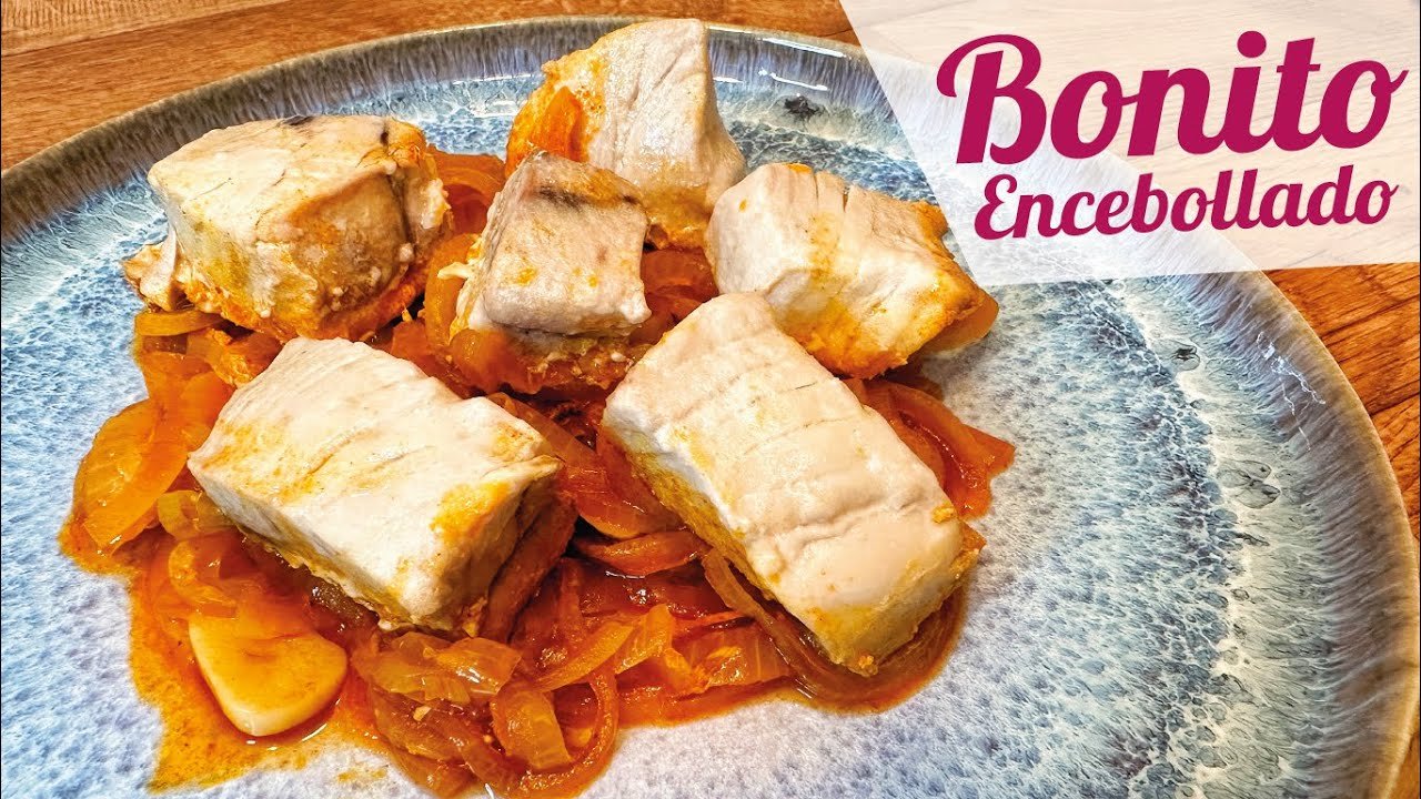 Receta de Bonito encebollado con pimientos