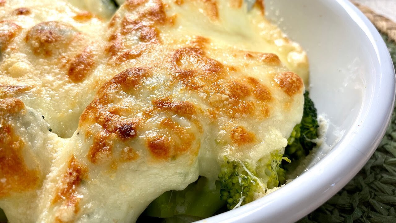 Receta de Brócoli con bechamel al horno
