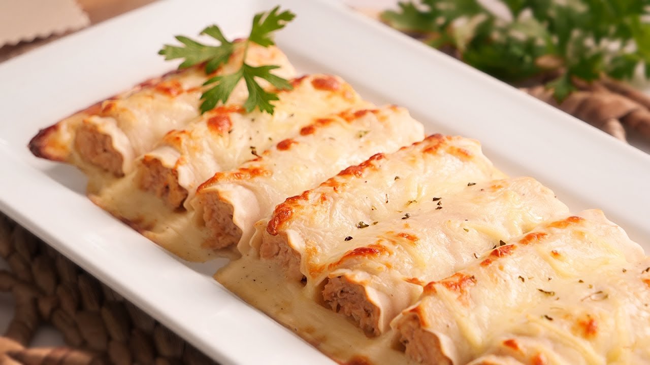 Receta de Canelones de pollo en salsa roja