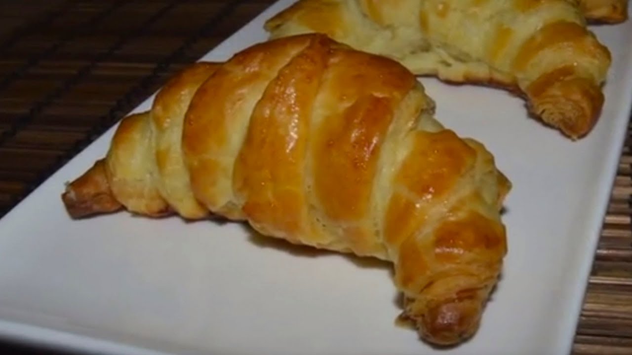 Receta de Croissants con masa de hojaldre