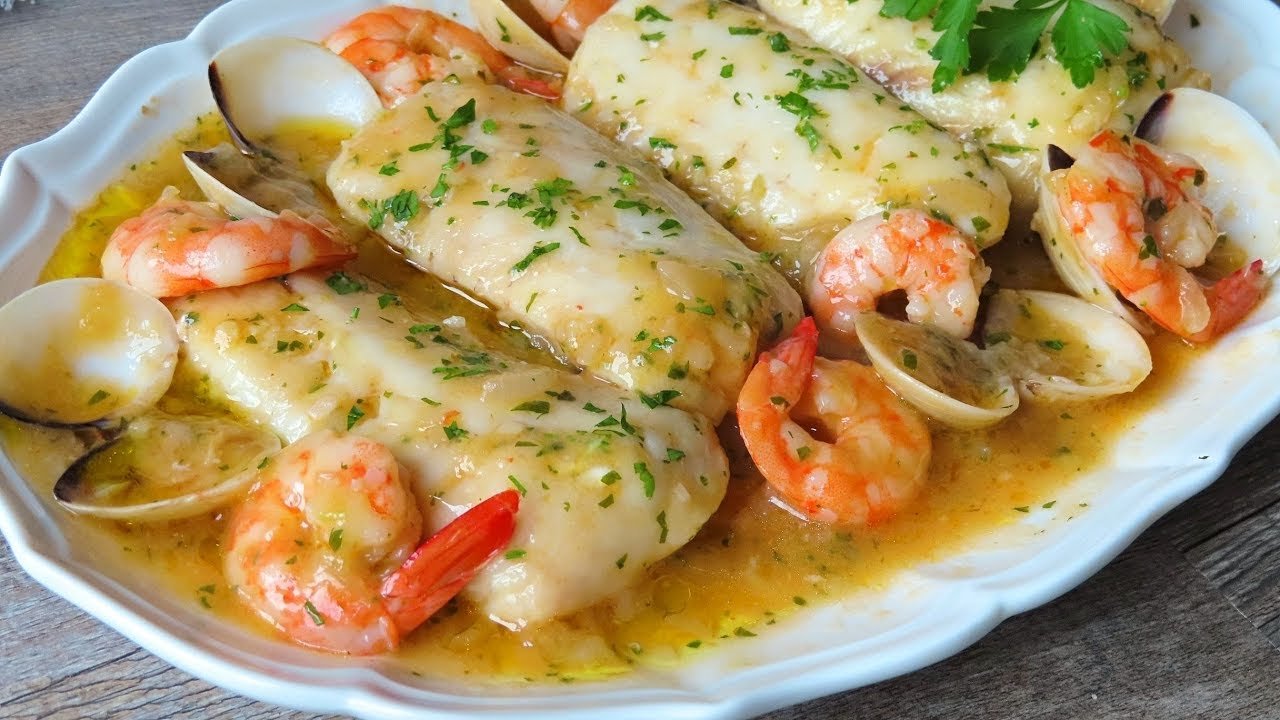 Receta de Dorada en salsa de tomate y guisantes