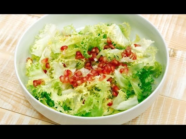 Receta de Ensalada de escarola y granada para Navidad
