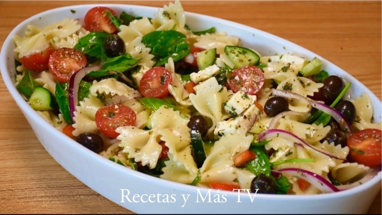 Receta de Ensalada de fideos navideña