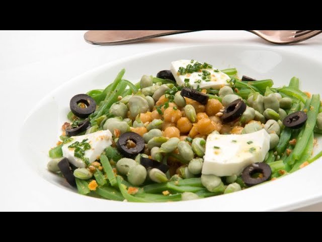 Receta de Ensalada de garbanzos y judías verdes al pesto