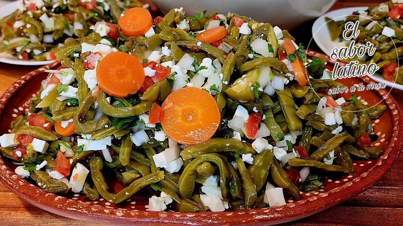 Receta de Ensalada de nopales mexicana