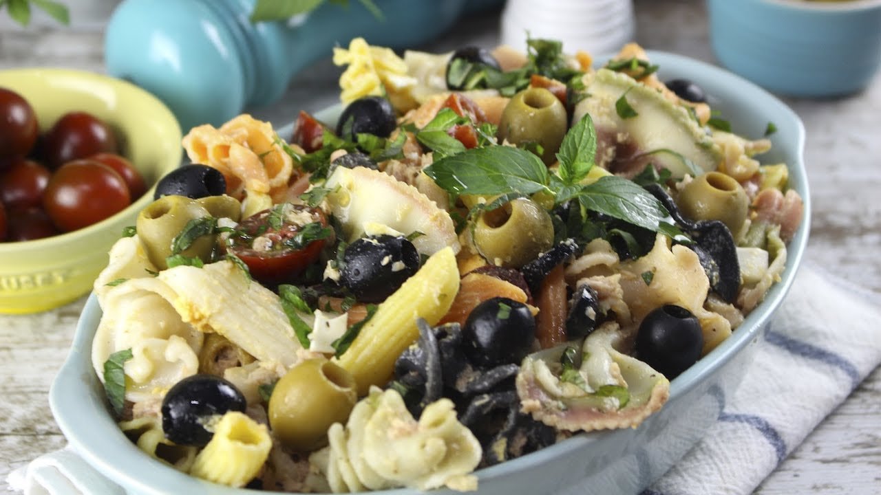Receta de Ensalada de pasta con atún y aceitunas