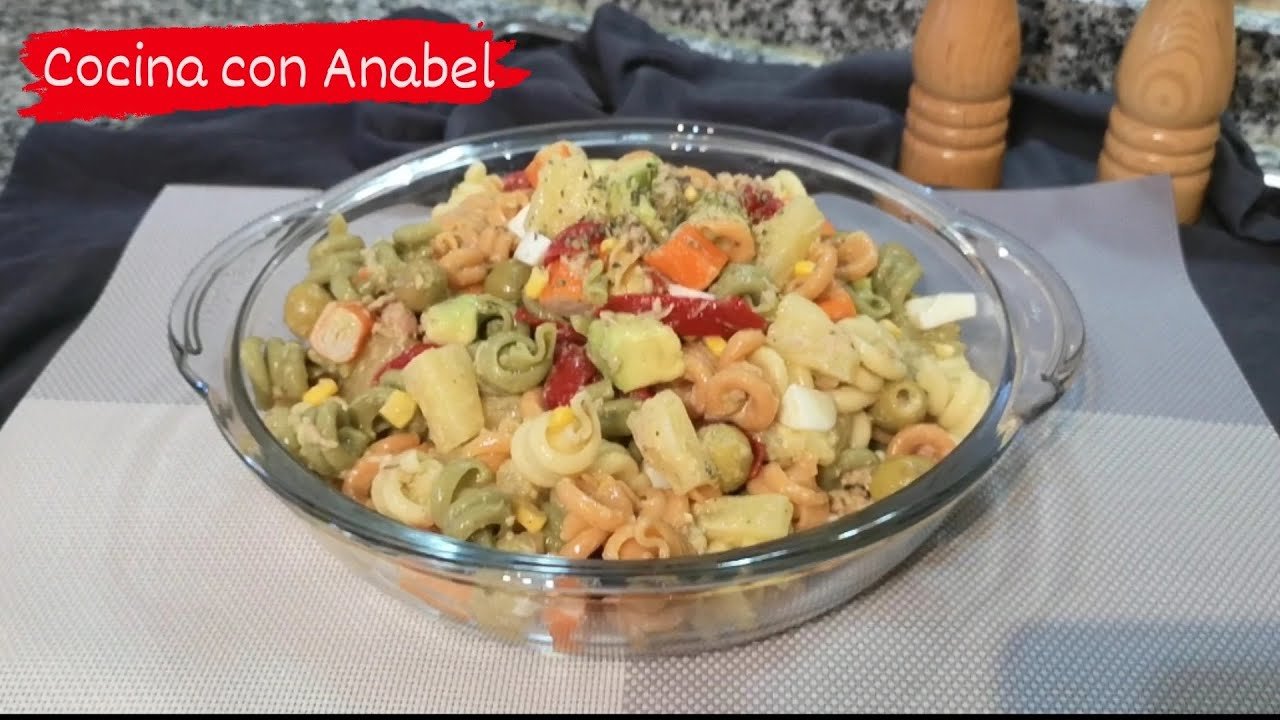 Receta de Ensalada de pasta con piña y atún