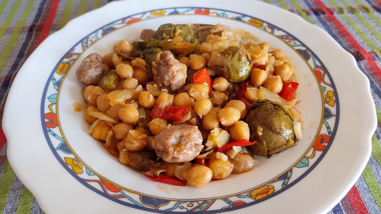 Receta de Garbanzos con coles de bruselas