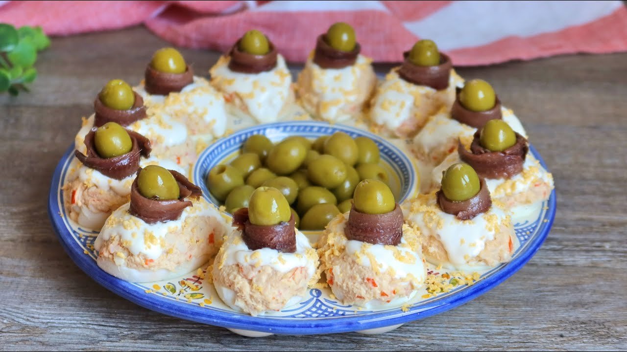 Receta de Huevos rellenos de atún y surimi