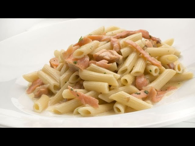 Receta de Macarrones con salsa de pescado