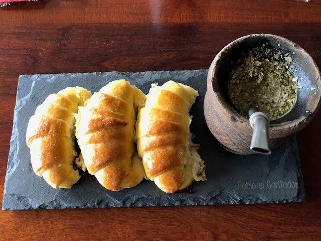 Receta de Medialunas con masa brioche