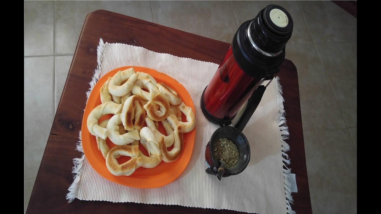 Receta de Medialunas con tapa de empanadas