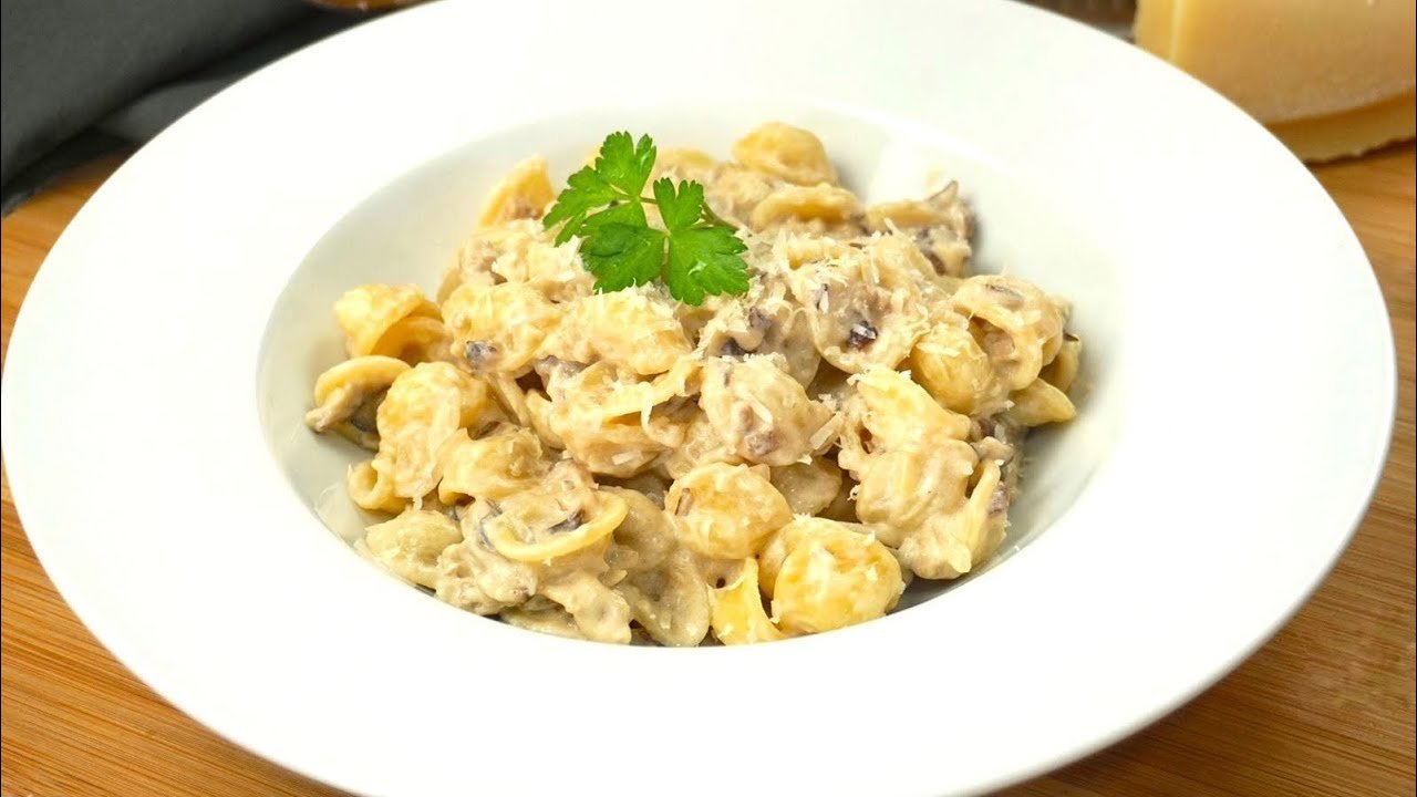 Receta de Pasta fresca con salsa de setas