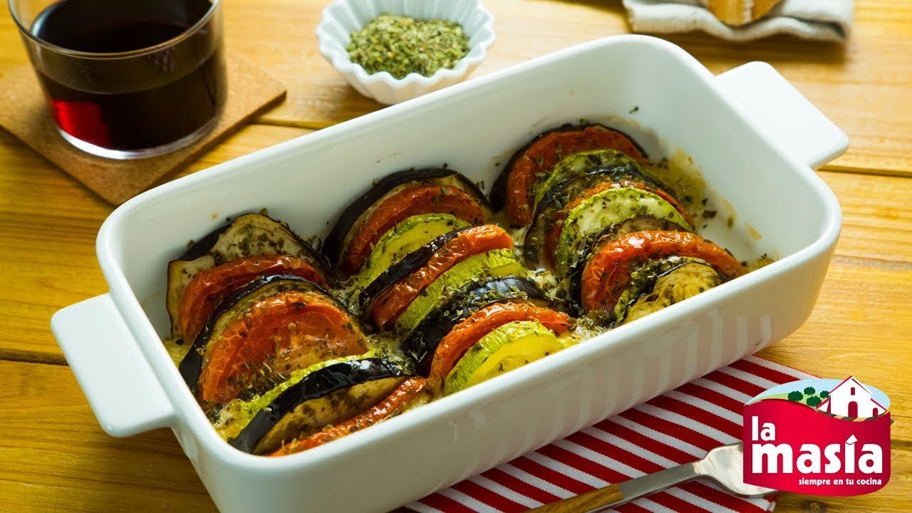Receta de Pastel de berenjenas con calabacín al horno