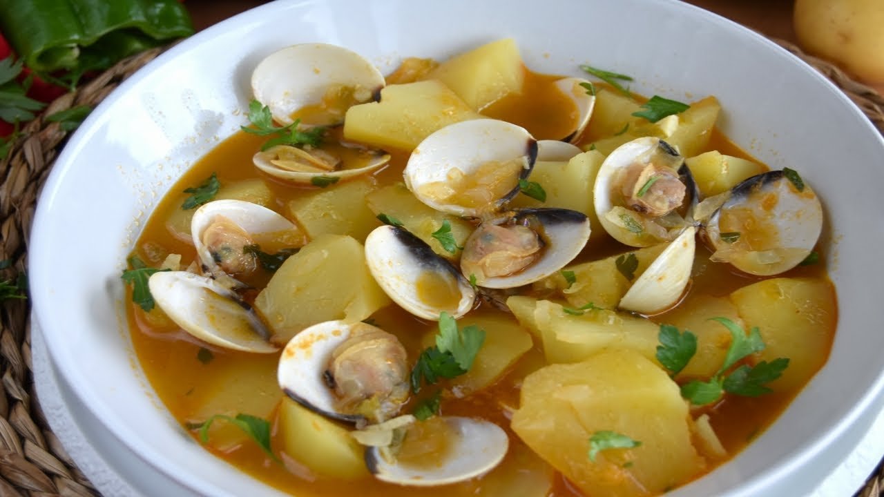 Receta de Patatas con almejas