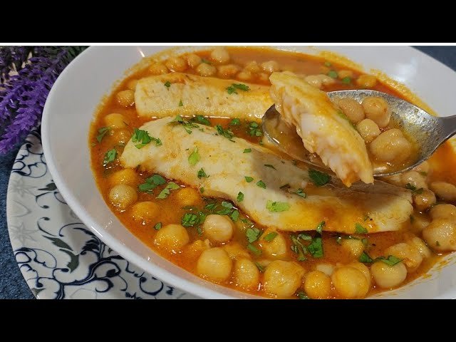 Receta de Pescado con Garbanzos y Papas