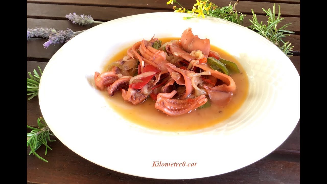 Receta de Pota guisada con pimientos