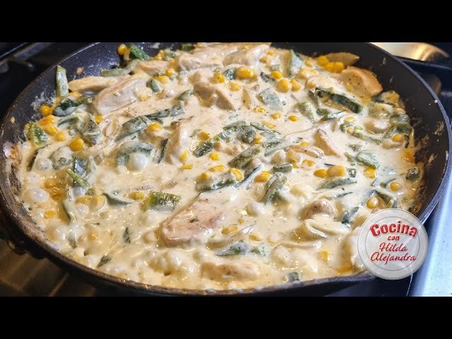 Receta de Rajas poblanas con pollo crema y elote