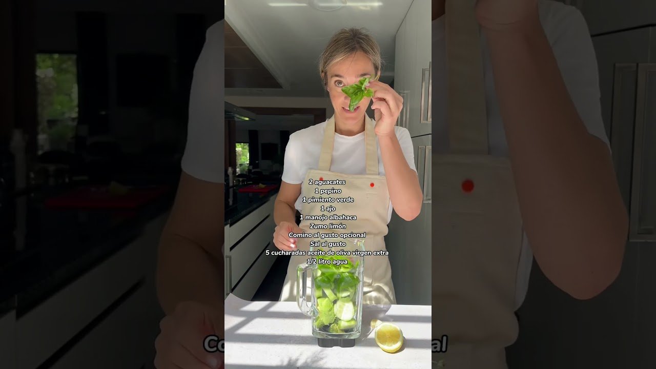 Receta de Salmorejo de aguacate y pepino