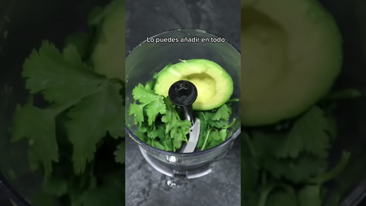 Receta de Salsa vegana para ensalada -¡Muy cremosa y sencilla de hacer!